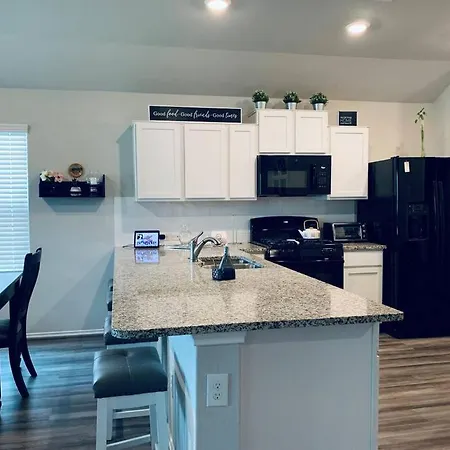 Cheerful Three-Bedroom Home